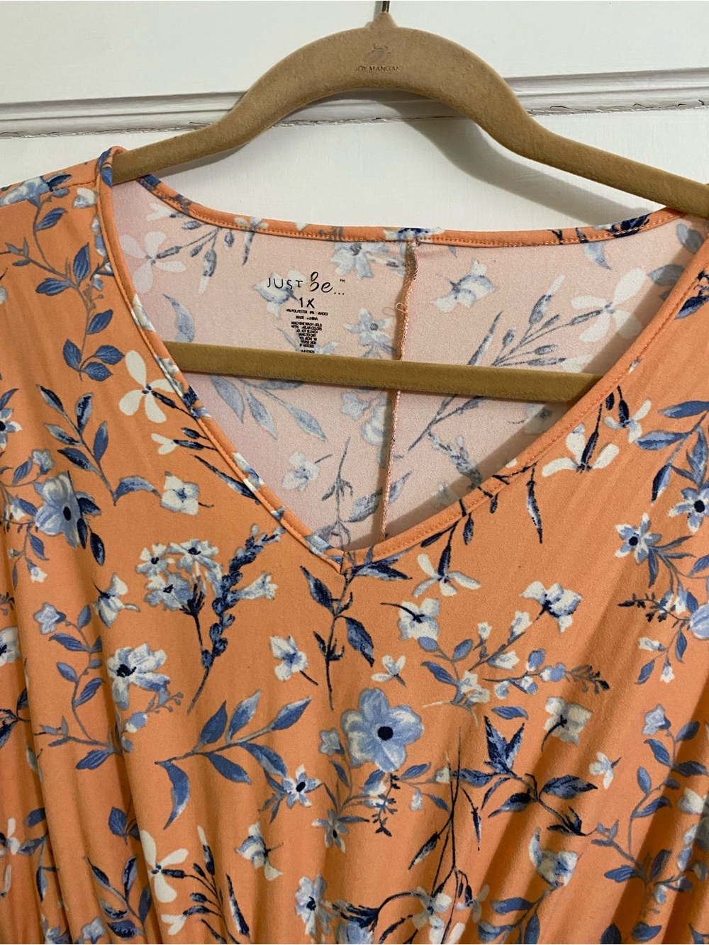 Peach Floral V-Neck Tiered Blouse - Picture 2 of 3